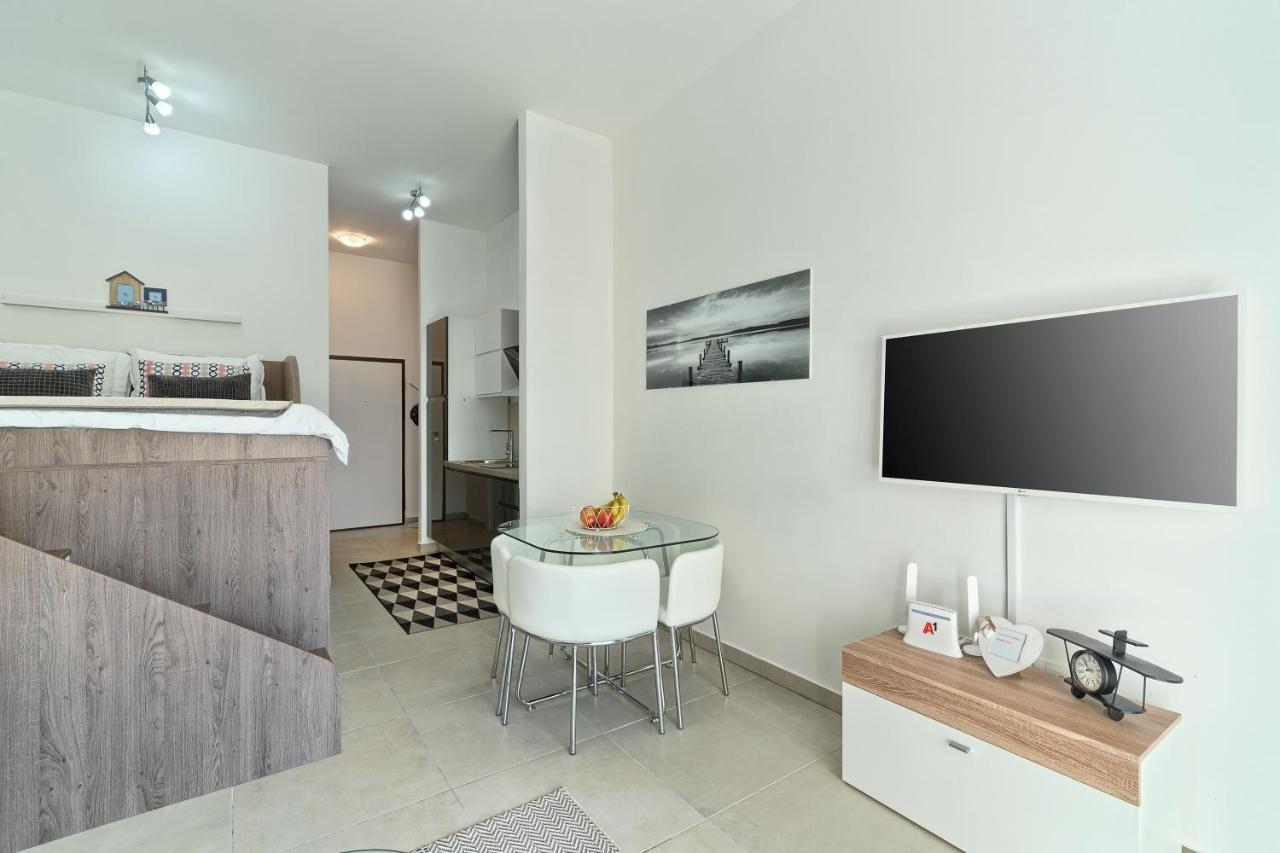 Terrace Apartment Danny Kaštela Esterno foto
